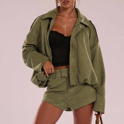 Simple, casual, versatile, solid-color shorts