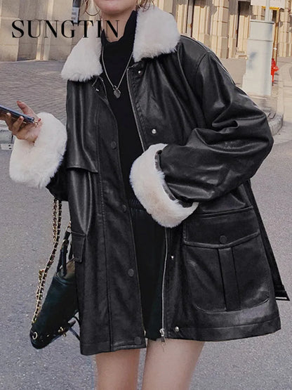 Sungtin 2023 Winter Faux Leather Jackets for Women Fur Collar Fleece Lined PU Leather Coat with Belt Black Loose Outwear Mujer