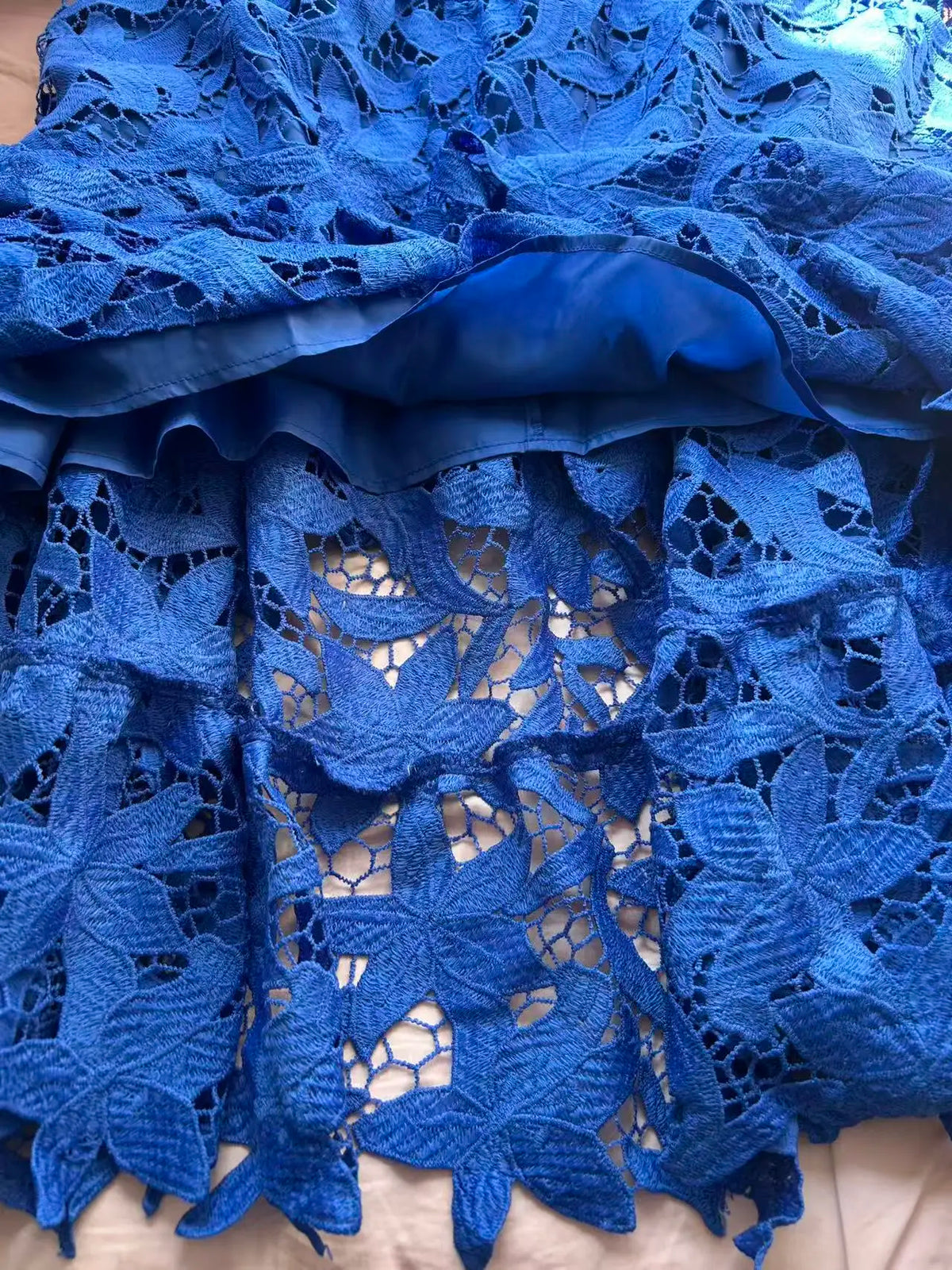 Vestido longo formal plus size, de renda sexy, vazado, com barra mullet e mangas curtas, azul royal