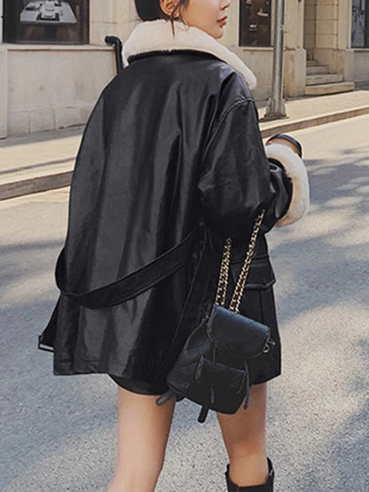 Sungtin 2023 Winter Faux Leather Jackets for Women Fur Collar Fleece Lined PU Leather Coat with Belt Black Loose Outwear Mujer