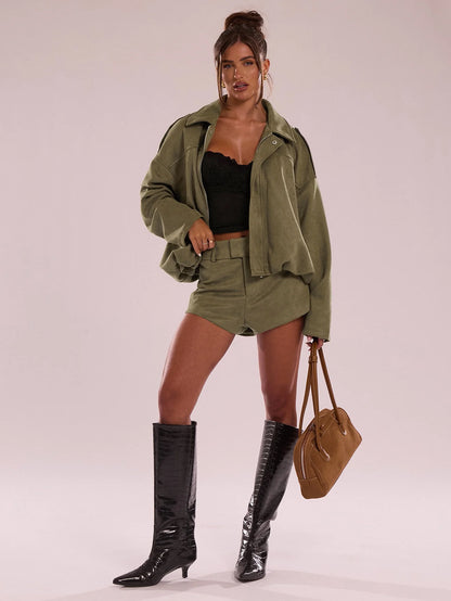 Simple, casual, versatile, solid-color shorts