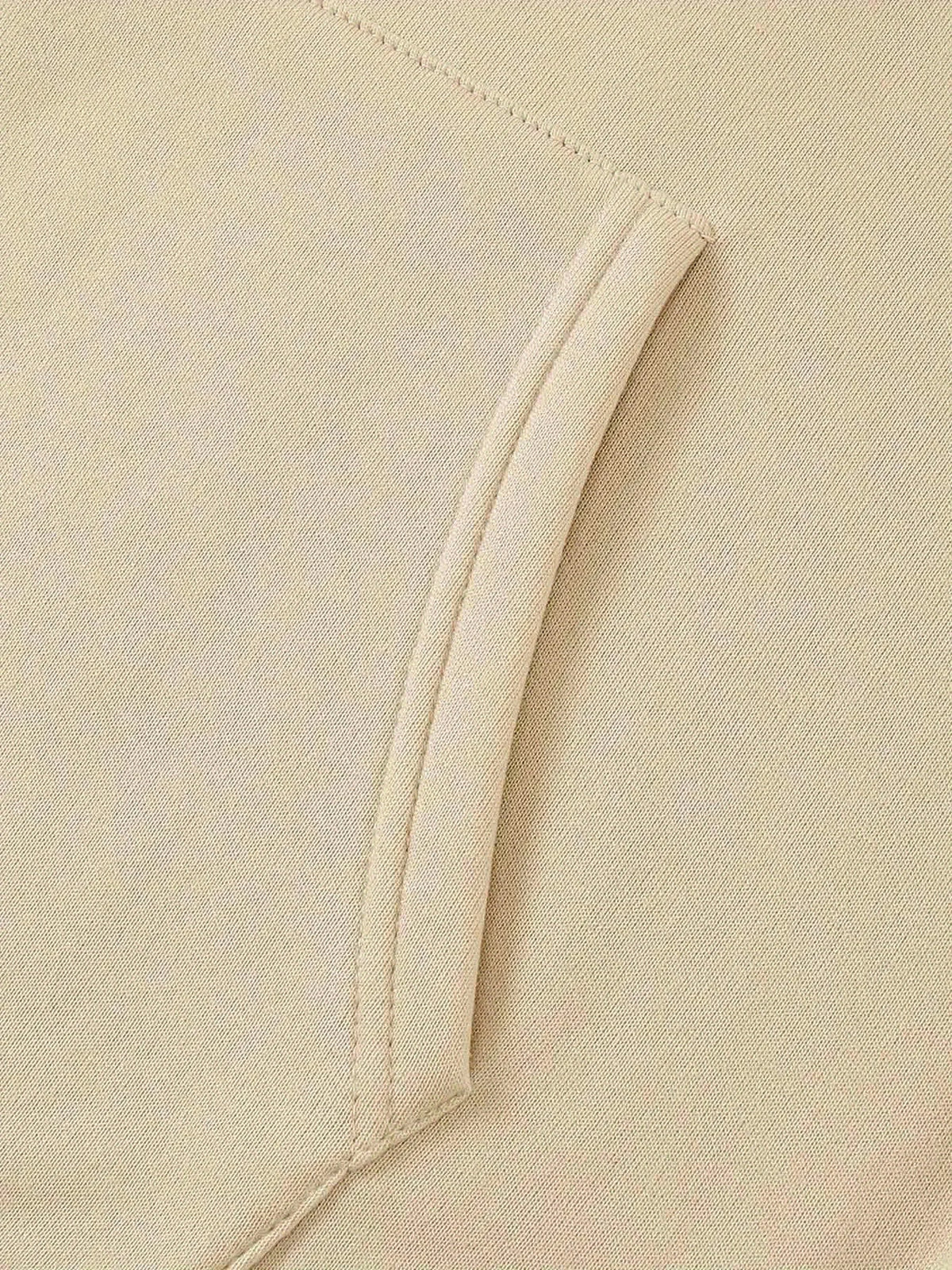 Moletom com capuz e estampa "Self Confrontation Letter", com cordão e bolso canguru, confortável, casual, moderno e clássico